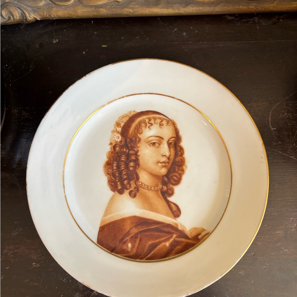 Lady Portrait Decorative Plate
